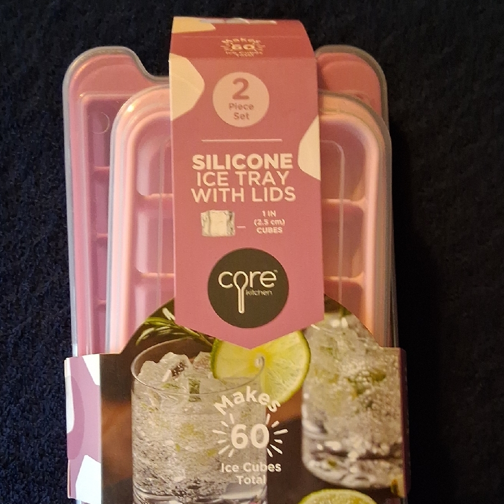 Core Kitchen Pink Silicone Ice Tray Set